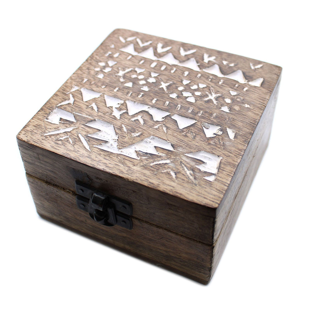 White Washed Wooden Box — Classic