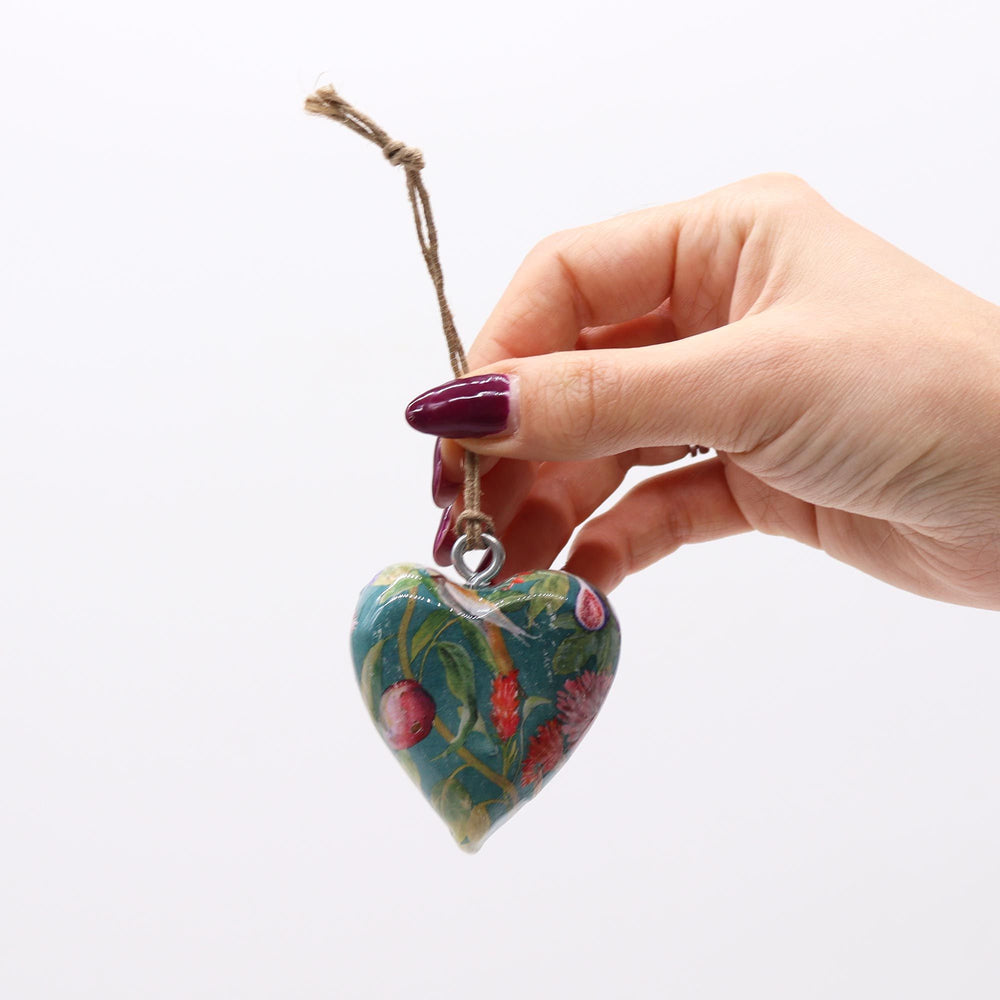 Decor Wood Hearts — Classic